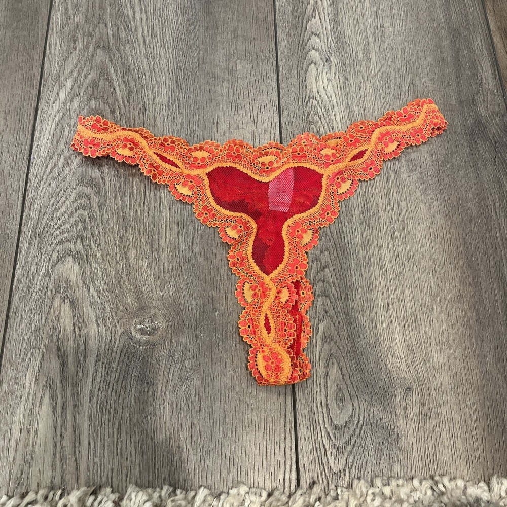 NWT Vintage Y2K Victoria's Secret Low Rise Thong Orange Lace Sexy Little Thing m